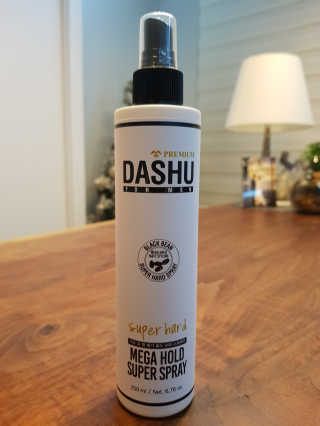 다슈코리아 다슈 포 맨 프리미엄 메가 홀드 슈퍼 스프레이 250ml — 5점을 준 리뷰어가 2019년 3월 올린 사용 사진