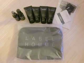 레이블옴므-labelhomme 포 리펙션 프리미어 트래블 키트 — 2.5점을 준 리뷰어가 2016년 9월 올린 사용 사진