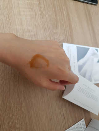 ROSE BLANCHE 로제블랑쉐 인텐시브 수딩 세럼 — 5점을 준 리뷰어가 2019년 7월 올린 사용 사진