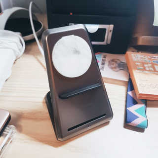 주식회사 디디팝스타일 신개념 특수 거치대 스티키패드 어디든 착착 붙어요 — 4.67점을 준 리뷰어가 2018년 2월 올린 사용 사진