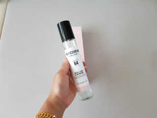 더블유드레스룸 드레스퍼퓸 150ml — 4.67점을 준 리뷰어가 2018년 8월 올린 사용 사진