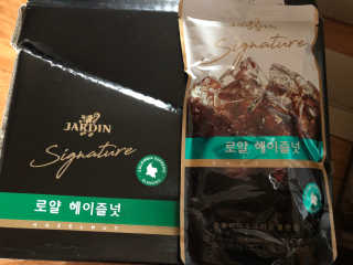 (주)쟈뎅 쟈뎅 시그니처 블랙, 헤이즐넛 230ml — 5점을 준 리뷰어가 2018년 7월 올린 사용 사진