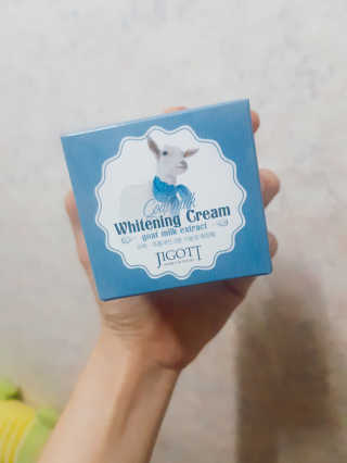 지고트 산양유 화이트닝 크림 70ml — 4점을 준 리뷰어가 2019년 5월 올린 사용 사진