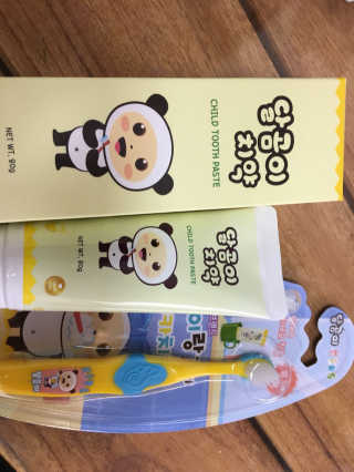달곰이 어린이 치약+어린이 칫솔 SET — 5점을 준 리뷰어가 2017년 6월 올린 사용 사진