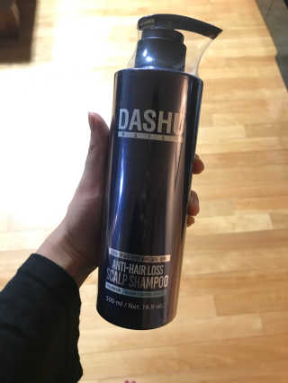 다슈코리아 다슈 데일리 한방 두피 골드 샴푸 500ml — 4.83점을 준 리뷰어가 2017년 9월 올린 사용 사진