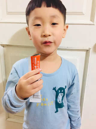 에이토솔루션 비타민D 젤리 스틱 — 5점을 준 리뷰어가 2019년 1월 올린 사용 사진