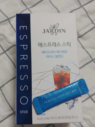 (주)쟈뎅 [쟈뎅] 에스프레소스틱 아이스블렌드 — 5점을 준 리뷰어가 2019년 4월 올린 사용 사진