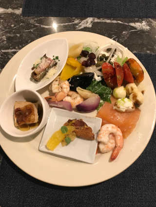 뷔페G [뷔페 G 글래드호텔 강남코엑스센터점] 2인 식사권 — 5점을 준 리뷰어가 2018년 12월 올린 사용 사진