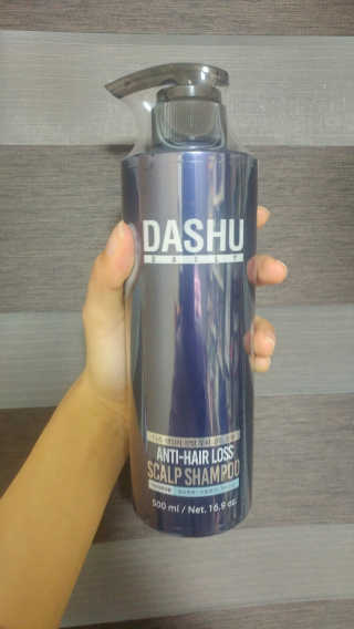 다슈코리아 다슈 데일리 한방 두피 골드 샴푸 500ml — 4.33점을 준 리뷰어가 2019년 1월 올린 사용 사진