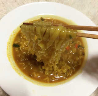 오뚜기카레면 2차 모집 — 4점을 준 리뷰어가 2019년 2월 올린 사용 사진