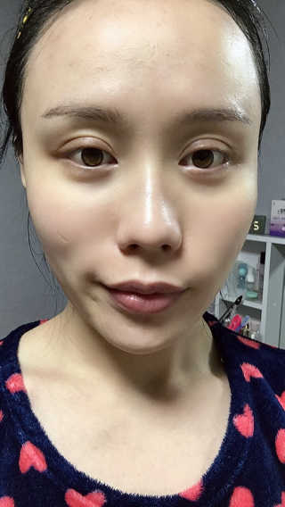 SWISSE 스위스 마누카 허니 디톡시파잉 페이셜 마스크 — 4.5점을 준 리뷰어가 2019년 12월 올린 사용 사진