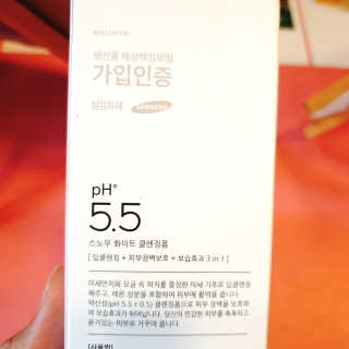 포므시 스노우화이트클렌징폼pH5.5 — 4점을 준 리뷰어가 2019년 8월 올린 사용 사진