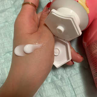 [후르디아] 복숭아 바디워시+바디에센스 세트 — 3.5점을 준 리뷰어가 2019년 8월 올린 사용 사진