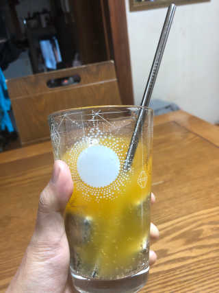 에코앤드] 환경을 생각한 스테인레스 빨대[직선,밴딩] — 5점을 준 리뷰어가 2019년 5월 올린 사용 사진