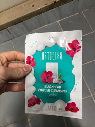 비알티씨 V10 파우더 클렌징 티백 2종 — 5점을 준 리뷰어가 2019년 2월 올린 사용 사진