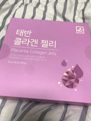 네츄럴굿띵스 태반 콜라겐 젤리 15포 — 5점을 준 리뷰어가 2018년 11월 올린 사용 사진