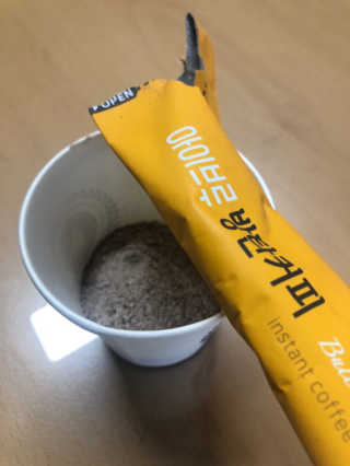 한국맥널티 아이브루 방탄커피 — 5점을 준 리뷰어가 2019년 9월 올린 사용 사진