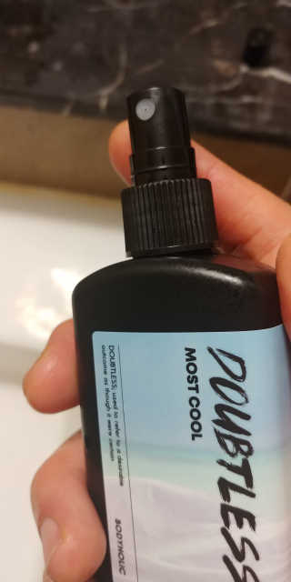바디홀릭 다우트리스 라인 바디미스트 100ml — 5점을 준 리뷰어가 2019년 7월 올린 사용 사진