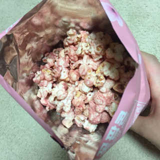 GS25 벚꽃 팝콘 + 벚꽃스파클링 + 벚꽃 청포도 에이드 — 3점을 준 리뷰어가 2018년 3월 올린 사용 사진