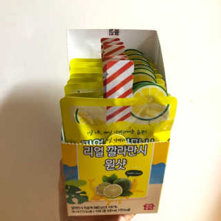 장수농가 리얼깔라만시 원샷 50ml 10팩+보틀 — 4.5점을 준 리뷰어가 2019년 5월 올린 사용 사진