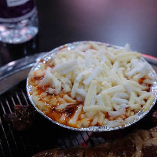 [두툼갈비] 두툼갈비 2인분 + 매콤치즈버섯 set — 5점을 준 리뷰어가 2018년 9월 올린 사용 사진