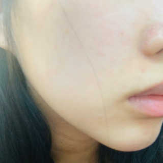 [블랙루즈] 피치 커버 벨벳 쿠션 2종 중 택1 — 5점을 준 리뷰어가 2019년 10월 올린 사용 사진