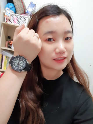 [MLB WATCH n LEISURE]뉴욕양키즈 손목시계 NY 301-11 — 4점을 준 리뷰어가 2019년 9월 올린 사용 사진