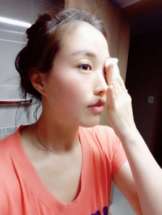 [더메디닥터] 글리셜 미셀라 클렌징 워터 — 5점을 준 리뷰어가 2019년 2월 올린 사용 사진