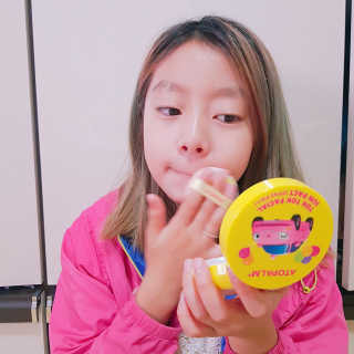 아토팜 톡톡 페이셜 선팩트 SPF43 PA+++ — 4점을 준 리뷰어가 2019년 6월 올린 사용 사진