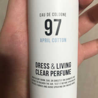 더블유드레스룸 드레스퍼퓸 150ml — 2.83점을 준 리뷰어가 2018년 5월 올린 사용 사진
