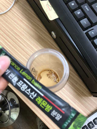 로하스웰 프랑스산 레몬밤 분말 — 4.83점을 준 리뷰어가 2018년 6월 올린 사용 사진
