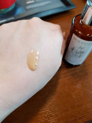 보타니티 [홍]조[진]정[결]케어 플라본 세럼 — 4.83점을 준 리뷰어가 2018년 5월 올린 사용 사진