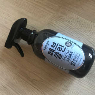 더블유드레스룸 페브클린 500ml — 5점을 준 리뷰어가 2018년 8월 올린 사용 사진