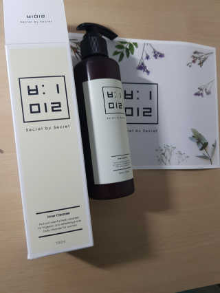 비밀 프리미엄 이너클렌저 - 오리엔탈 — 4.33점을 준 리뷰어가 2018년 2월 올린 사용 사진