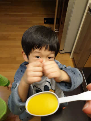 오메가-3스무디 [오메가스무디] 짜먹는 오메가3 DHA 임산부 어린이 — 5점을 준 리뷰어가 2019년 2월 올린 사용 사진