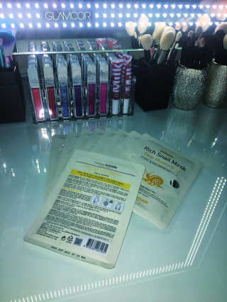 마더메이드 마더 메이드 딥 모이스춰 라이징 리치 스 네일 마스크 10PC — 5점을 준 리뷰어가 2019년 5월 올린 사용 사진