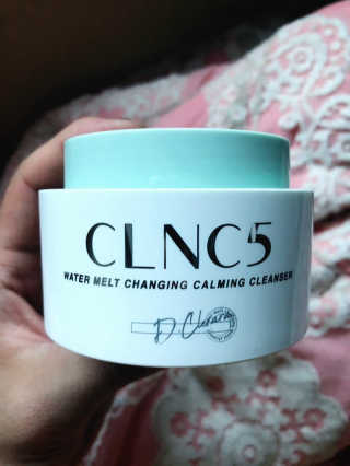 CLNC5 워터 멜트 체인징 클렌저 — 4.33점을 준 리뷰어가 2018년 8월 올린 사용 사진