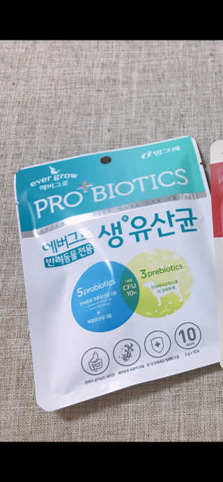 [빙그레] 에버그로 생유산균 1봉（10포입）+펫밀크2팩 — 4점을 준 리뷰어가 2019년 3월 올린 사용 사진