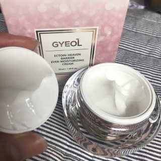 GYEOL 엑토인 헤븐 베리어 에버 모이스쳐라이징 크림 — 5점을 준 리뷰어가 2019년 11월 올린 사용 사진