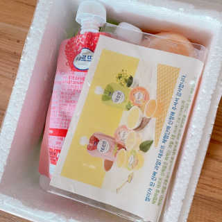 데르뜨 떠먹는 과일 3종, 짜먹는 과일 2종 총 10개 체험 — 5점을 준 리뷰어가 2020년 3월 올린 사용 사진