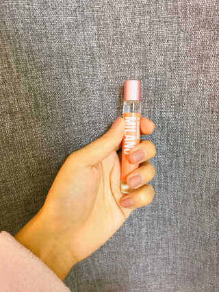 더블유드레스룸 롤 온 퍼퓸EDT 10ml — 4.83점을 준 리뷰어가 2018년 10월 올린 사용 사진