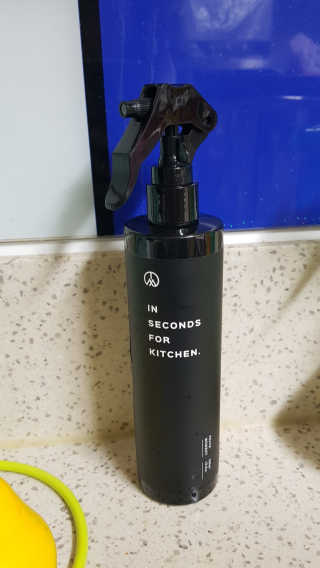 PEACE MOMENT 피스모먼트 인세컨즈포키친 320mL 천연살균소독제 — 5점을 준 리뷰어가 2019년 2월 올린 사용 사진