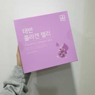 네츄럴굿띵스 태반 콜라겐 젤리 15포 — 5점을 준 리뷰어가 2018년 11월 올린 사용 사진