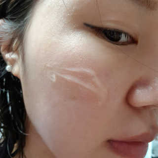토니모리 프롬 강화 맑은 약쑥 두 겹 진정 크림 — 4점을 준 리뷰어가 2019년 9월 올린 사용 사진