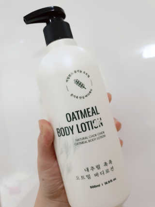 (주)에네스티 내추럴 촉촉  오트밀 바디로션 500ml — 4.5점을 준 리뷰어가 2019년 9월 올린 사용 사진