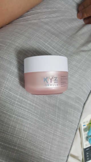 XYZ FORMULA 워터폴 라인 세라크라운 메모리 크림 — 5점을 준 리뷰어가 2018년 3월 올린 사용 사진