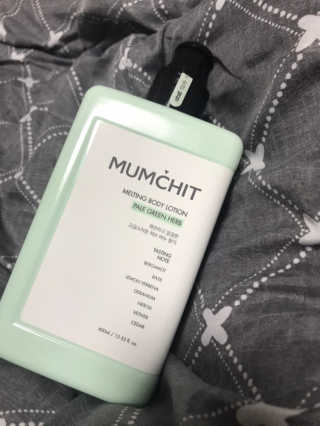 멈칫(MUMCHIT) 멜팅 바디로션 — 4점을 준 리뷰어가 2018년 12월 올린 사용 사진