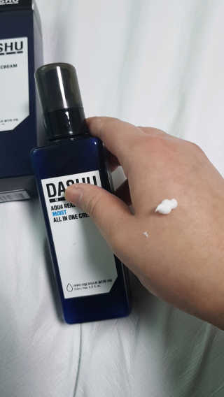 다슈코리아 다슈 맨즈 아쿠아 리얼 모이스트 올인원 크림 153ml — 5점을 준 리뷰어가 2019년 2월 올린 사용 사진