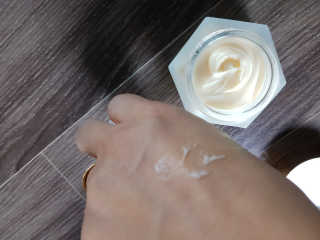 오지아이 마누카 허니 딥 케어 크림 50ml — 5점을 준 리뷰어가 2020년 1월 올린 사용 사진