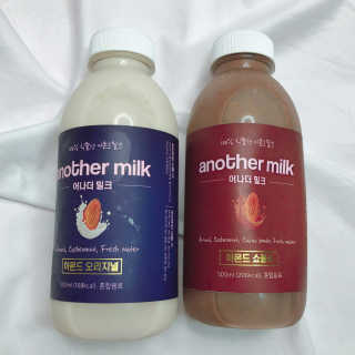 식사대용 아몬드밀크 어나더밀크 500ml X 2병 — 5점을 준 리뷰어가 2018년 9월 올린 사용 사진